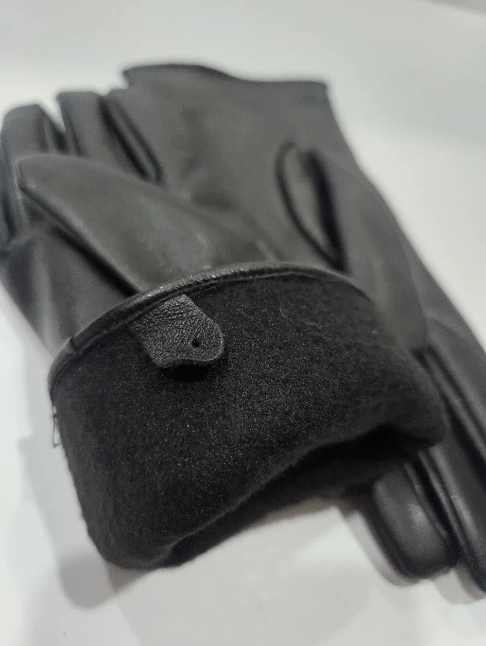 George Women's Black Faux  Leather  Gloves Sz.S/M